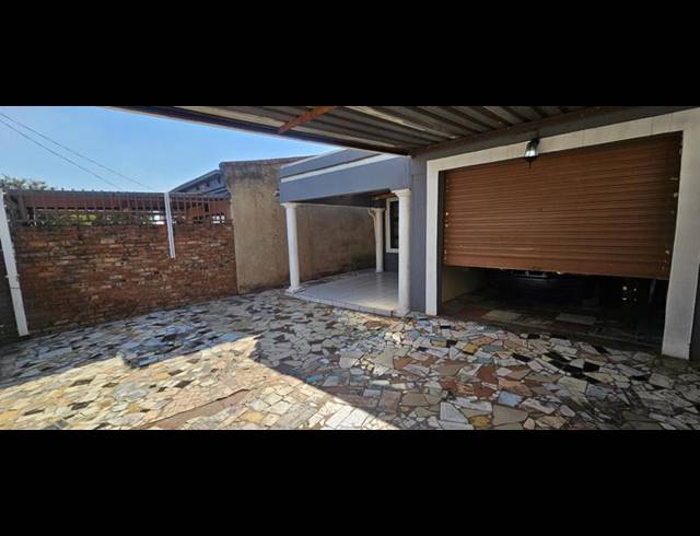 3 BEDROOM HOUSE FOR SALE IN ATTERIDGEVILLE